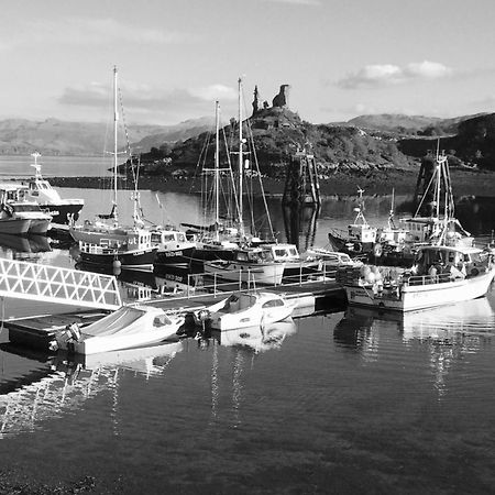 Misty Isle Apartments Ltd - Maol View Kyleakin Buitenkant foto